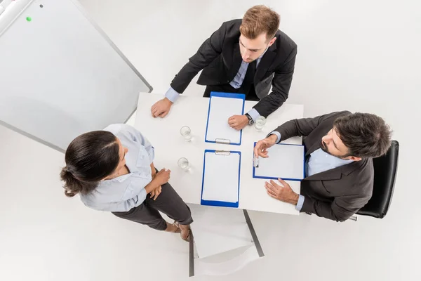 Business team discussing project — Stock Photo