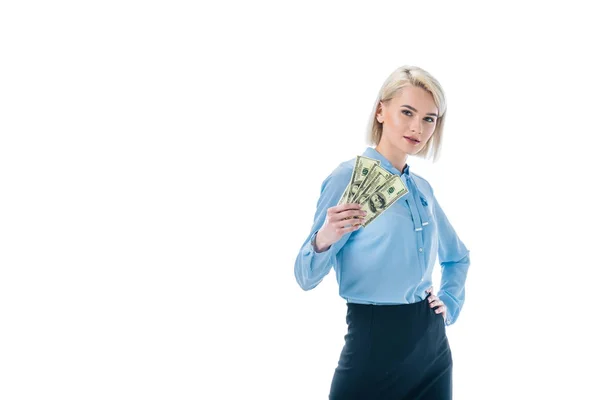 Bela mulher de negócios elegante segurando notas de dólar, isolado em branco — Fotografia de Stock