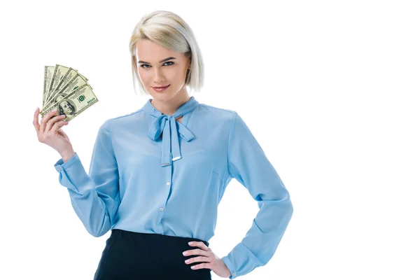 Belle femme d'affaires souriante tenant des billets en dollars, isolée sur blanc — Photo de stock