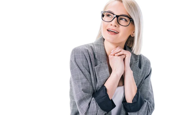 Щаслива елегантна жінка в окулярах, ізольована на білому — стокове фото