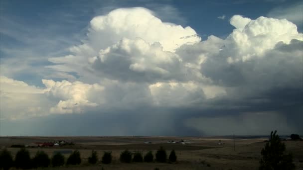 大量农田上空的云块 — 图库视频影像