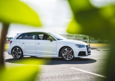 Audi Rs3 beyaz