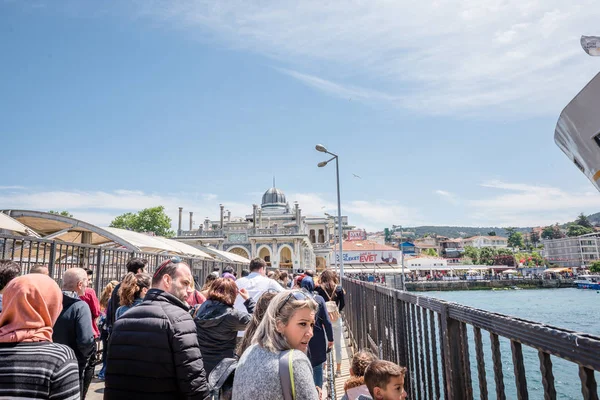 Turkije Istanbul, 20 mei 2017: weergave van Buyukada eiland — Stockfoto