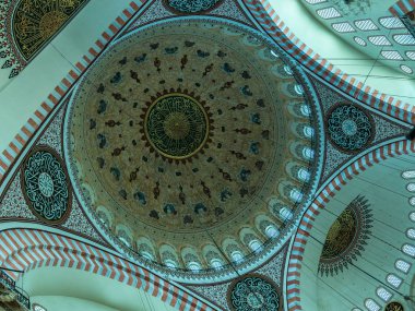 Kubbe ve Süleymaniye Camii, Istanbul 'un en büyük Camisi tavanları iç görünümü