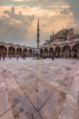 Sultanahmet Camii Sultan Ahmed Camii veya Sultan Ahmet Camii Istanbul, Türkiye'de de denir.