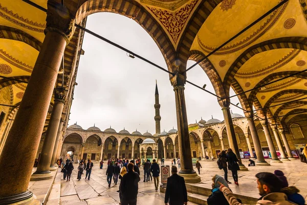 Mesquita Azul também chamada Mesquita Sultan Ahmed ou Mesquita Sultan Ahmet em Istambul, Turquia . — Fotografia de Stock