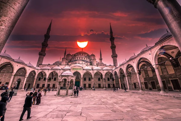 Błękitny Meczet Sultan Ahmed Mosque lub Sultan Ahmet Meczet w Stambule, Turcja. — Zdjęcie stockowe