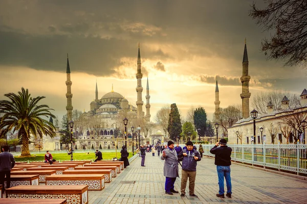 Sultan Ahmed Mosque or Blue Mosque in Istanbul, Turkey. — Stock Photo, Image