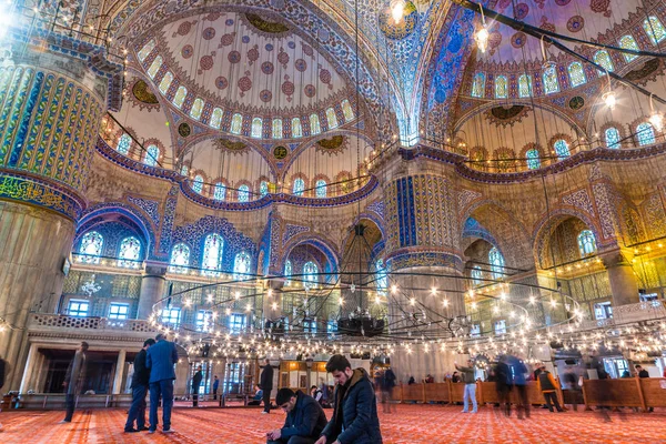 Ahmed szultán mecsetje vagy a Sultan Ahmet mecsettől Isztambul Kék mecset. — Stock Fotó