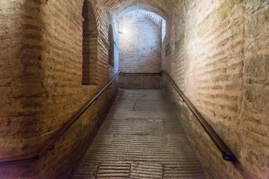 Ayasofya'nın, Yunan Ortodoks Hıristiyan Patriklik Bazilikası veya bir kilise 537 Ad, daha sonra İmparatorluk Camii ve şimdi Müzesi Istanbul, Türkiye'de inşa edildi