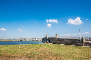  Osmanlı mimarisi Mimar Sinan tarafından inşa edilen Küçükçekmece Mimar Sinan(Architect Sinan) Köprüsü
