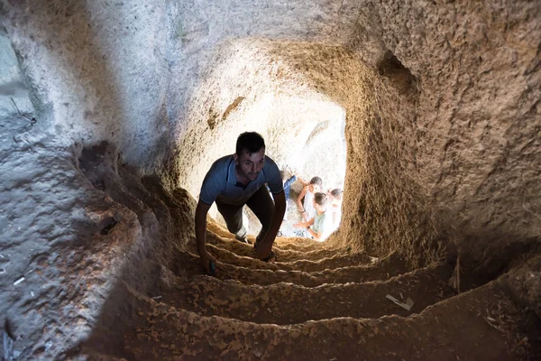 De stenen trappen van de Comodo in Istanboel, Turkije — Stockfoto