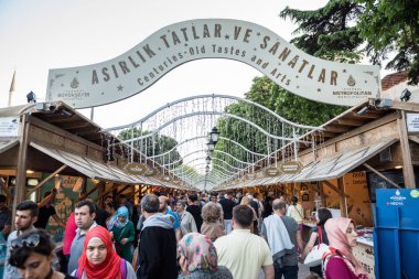 Comodo taş merdivenle, Istanbul, Türkiye