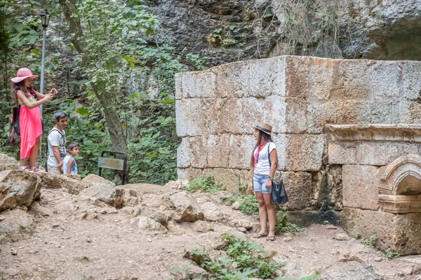 Mağara, Silifke İlçesi, Mersin Türkiye Cennet Çöküğü