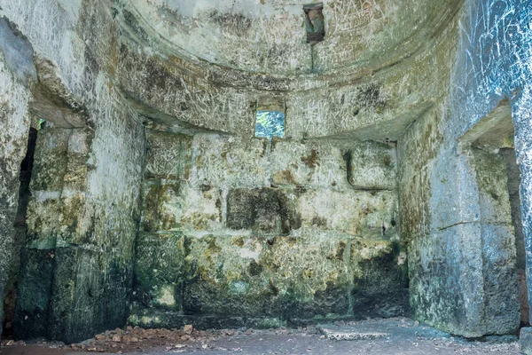 Höhle des Abgrundes des Himmels in Silifke District, Mersin Türkei — Stockfoto