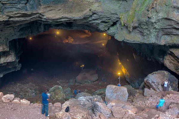 Cavein Silifke 区, 梅尔辛土耳其的峡谷内部 — 图库照片