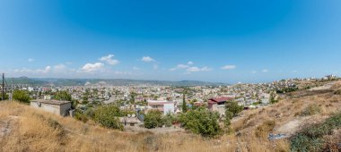  Silifke mavi gökyüzü ve bulutlar Aya Tekla'ya tepe beldesi