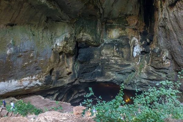 天の裂け目 cavein Silifke 地区、メルスィン トルコのインテリア — ストック写真