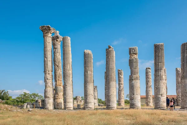 Uzuncaburc Antigua ciudad ubicada en Uzuncaburc, Silifke, Mersin, Turquía —  Fotos de Stock