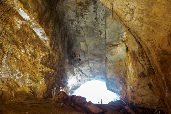 Interieur van de grot van de kloof van de hemel Silifke district. Mersin Turkije — Stockfoto