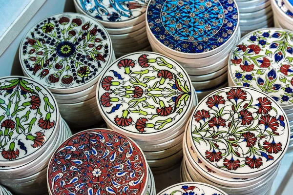 Collection Traditional Turkish Ceramic Trivets Sale Grand Bazaar Istanbul Turkey — Stock Photo, Image