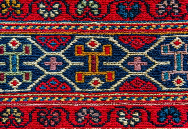 Tapis tissé à la main et tapisserie, tapis vintage en Egypte Bazar Turquie — Photo