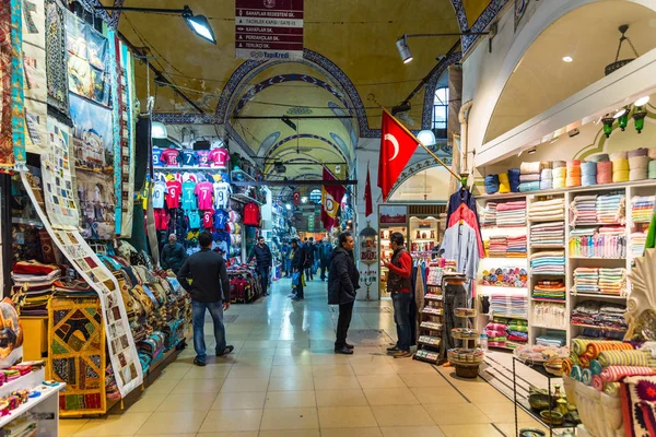 Turisti Che Visitano Corridoio Interno Del Grand Bazaar Uno Dei — Foto Stock