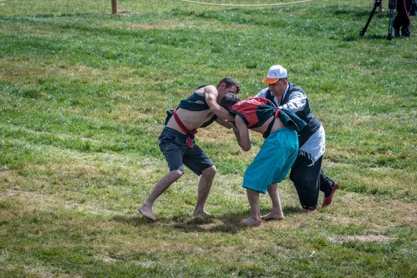 Неизвестные Выступают Публичном Мероприятии Aba Guresi Kuroshio Wrestlers Aba Wrestling — стоковое фото