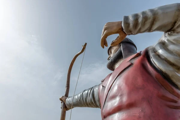 Estatua Hombre Arquero Estambul Mientras Dispara Flecha Turquía Istanbul Turquía — Foto de Stock
