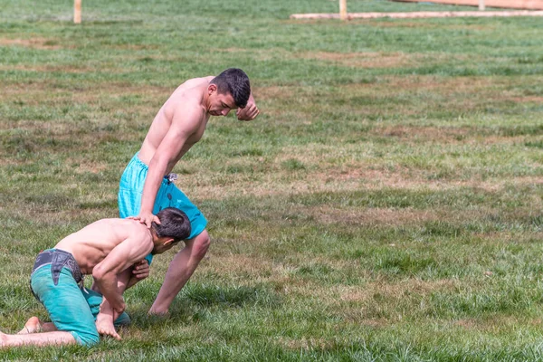 Niet Geïdentificeerde Mensen Voeren Shalwar Shalvar Salvar Guresi Kuroshio Wrestling — Stockfoto