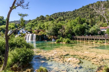 Şelalenin Skradinski Buk Krka Milli Parkı'nda, Sibenik, Hırvatistan, 27 Mayıs 2017 Hırvat milli parkları görünümünü