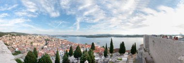 Panoramik Sibenik gelen St. Michael kale Sibenik, Hırvatistan, 29 Mayıs 2017