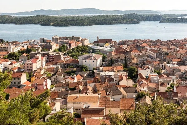 Hava Sibenik görünümü eski şehir. Barone kale görünümünden: Sibenik, Hırvatistan, 28,2017 olabilir