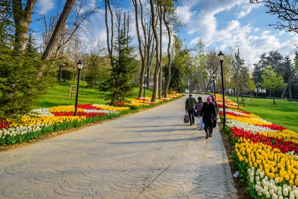 Traditionele Tulip Festival Emirgan Park Een Historische Stadspark Gelegen Het — Stockfoto