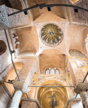 Jesus Pantokrator ve Havariler Fethiye Camii Çarşamba,'yakınında Istanbul,Turkey.15 Fatih İlçesi, Ekim, 2017 tasvir Fethiye Kilisesi'nin merkezi kubbe iç panoramik manzaralı