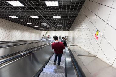 Marmaray tren ulaşım sistemidir Asya ve Avrupa arasında