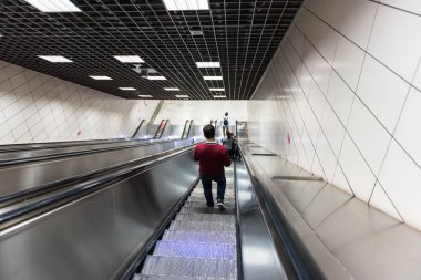 Marmaray tren ulaşım sistemidir Asya ve Avrupa arasında