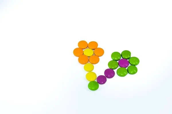 Renkli Sakızlı Topu Şekerler Ile Izole Beyaz Arka Plan Üzerinde — Stok fotoğraf