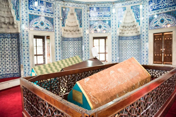 Tomb of Hurrem (Roksolana)  in Suleymaniye mosque, Istanbul. — Stock Photo, Image