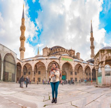 Moda modern moda giysiler güzel Müslüman kadınlar 