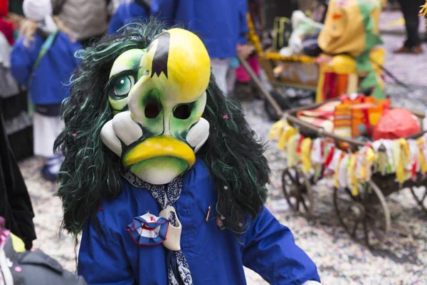 İsviçre Basel karnaval 2016. Çocuklar karnaval maskesi — Stok fotoğraf