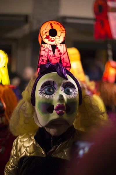 Carnevale di Basilea 2016 in Svizzera. Parata di Morgestraich — Foto Stock
