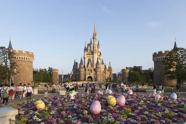 Tokyo Disneyland Cinderella castle — Stock Photo, Image