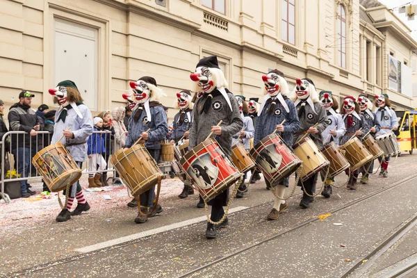 Basel karnaval 2018 geçit