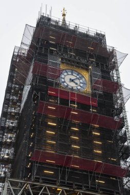 Londra, Birleşik Krallık, 24 Ocak 2020: Big Ben 'in yenilemesi, restorasyonu devam ediyor