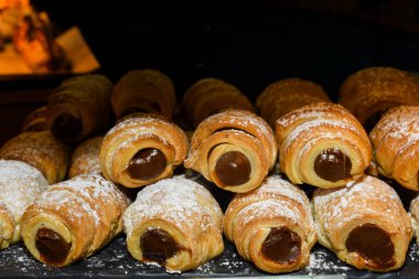 Dulce de leche dolu canoncitos. Portea 'dan tatlı şeylerle doldurulmuş ahtapot sosisleri..