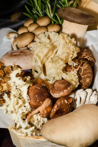 Mushrooms Sale Local Autumn Produce Sale Displayed Market Borough Farmer — Stock Photo, Image