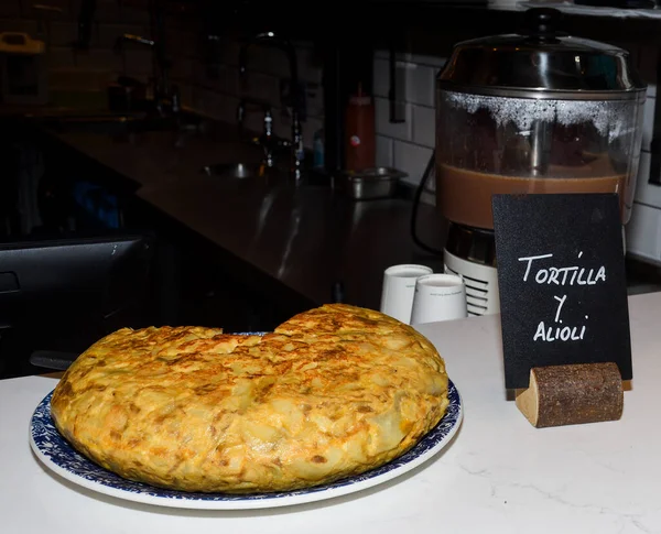 Spanska Omelett Eller Spanska Tortilla Traditionell Maträtt Från Spanien Och — Stockfoto