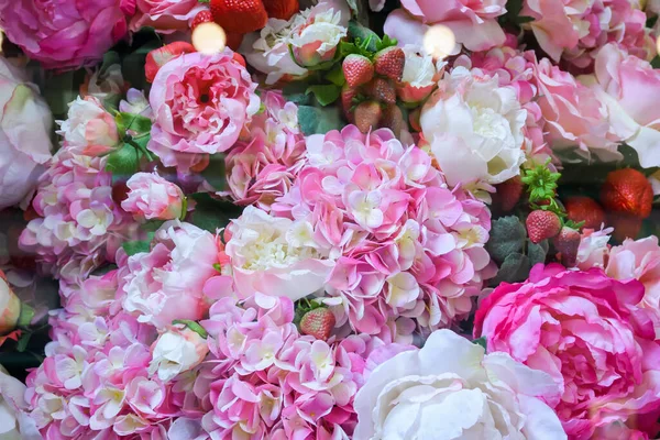 Bir Buket Çok Renkli Çiçek Taze Bahar Çiçekleri Sevgililer Günü — Stok fotoğraf