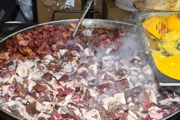 Insalubre Grasoso Aceitoso Mezcla Rebanadas Carne Freír Una Olla Grande — Foto de Stock